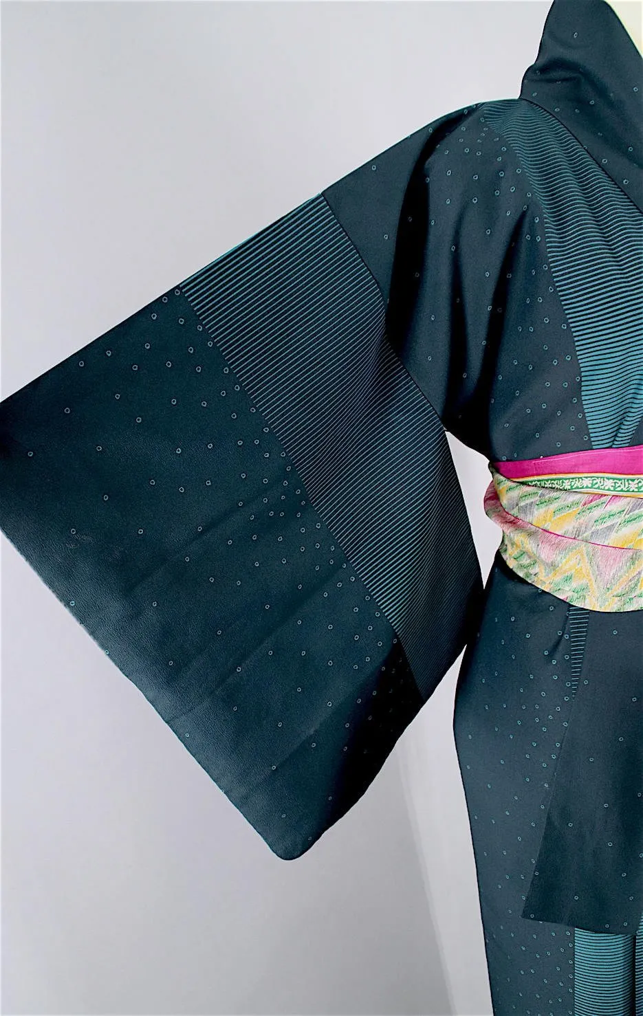 1980s Vintage Kimono Robe / Emerald Green