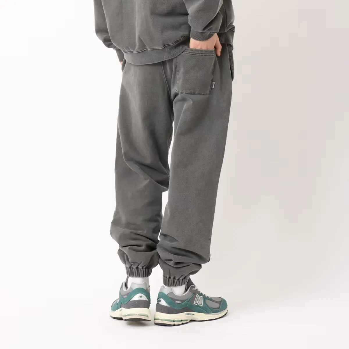 ATMOS PIGMENT SWEAT PANTS