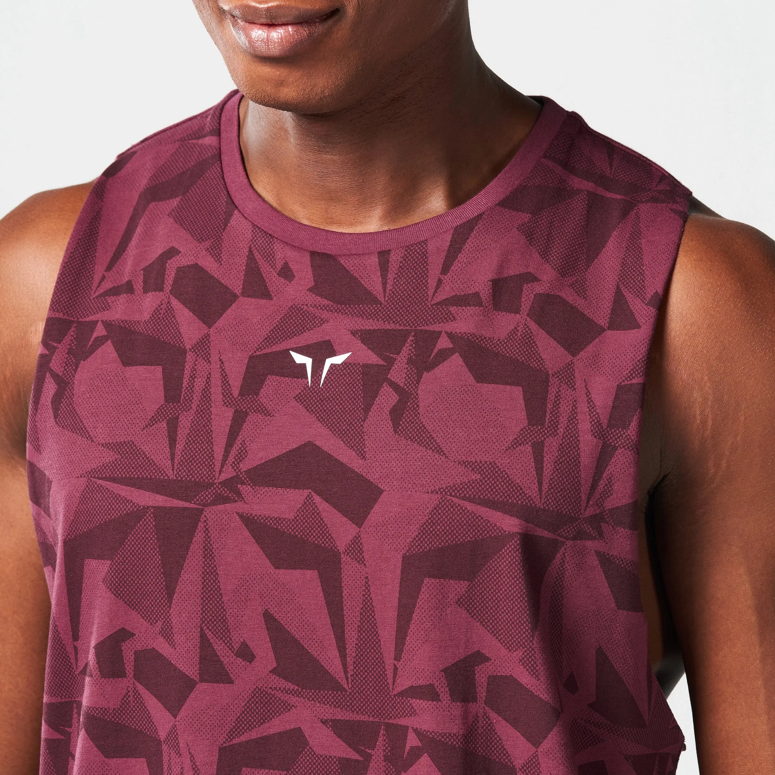 Core Tank 2.0 - Burgundy Dot Camo