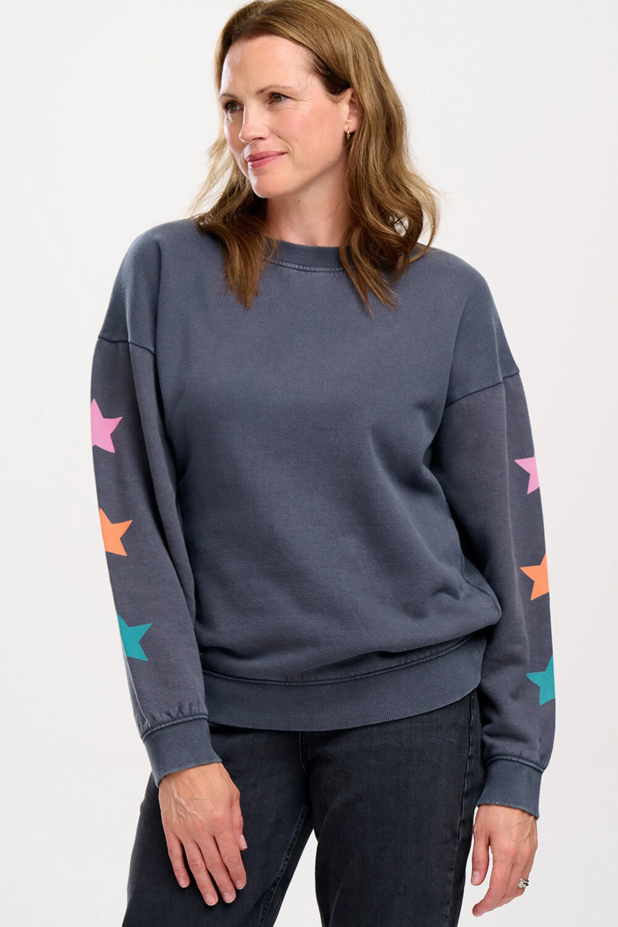 Eadie Relaxed Sweatshirt - Washed Charcoal, Star Sleeve