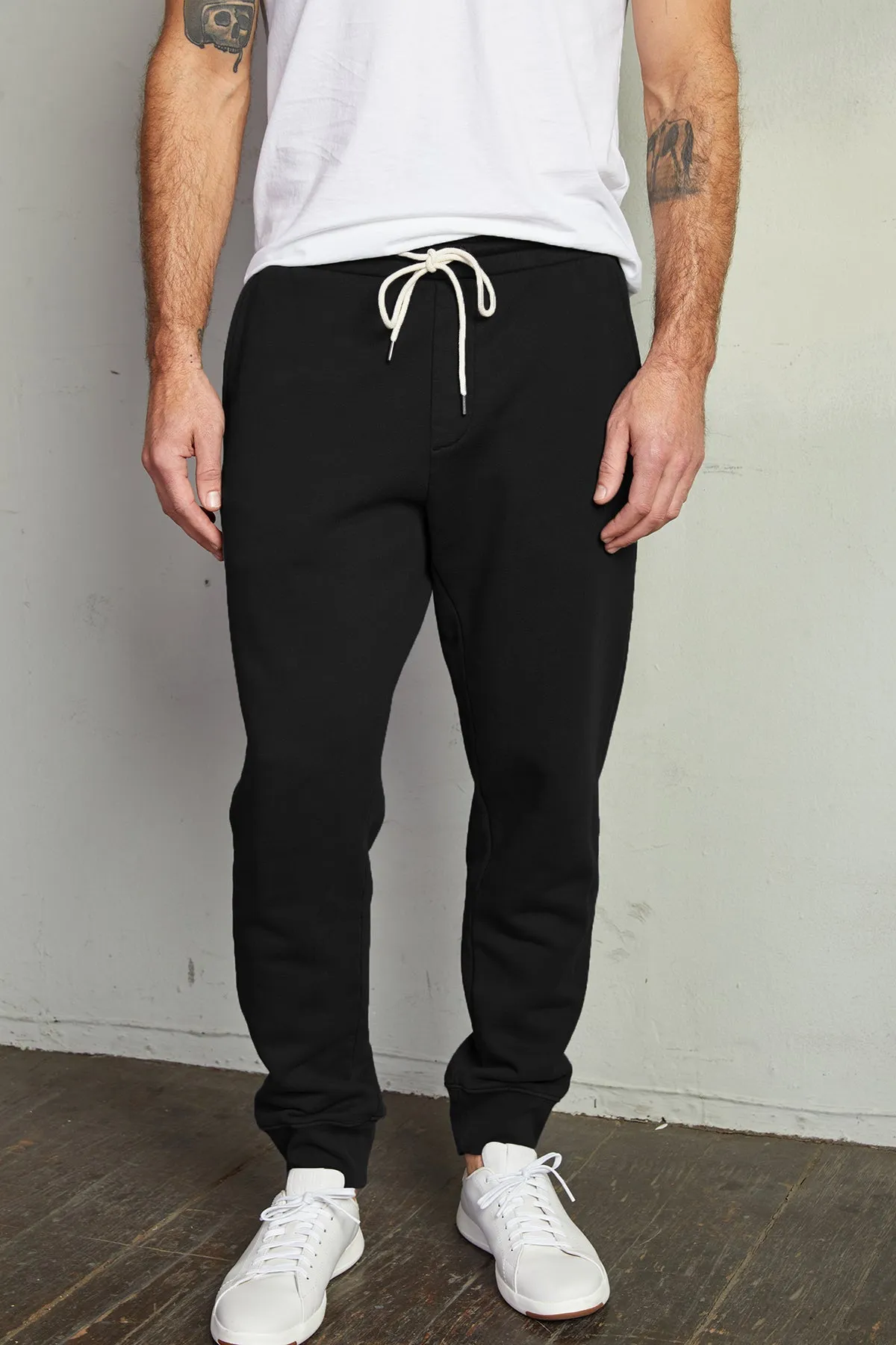 LEWIS BRUSHED FLEECE JOGGER