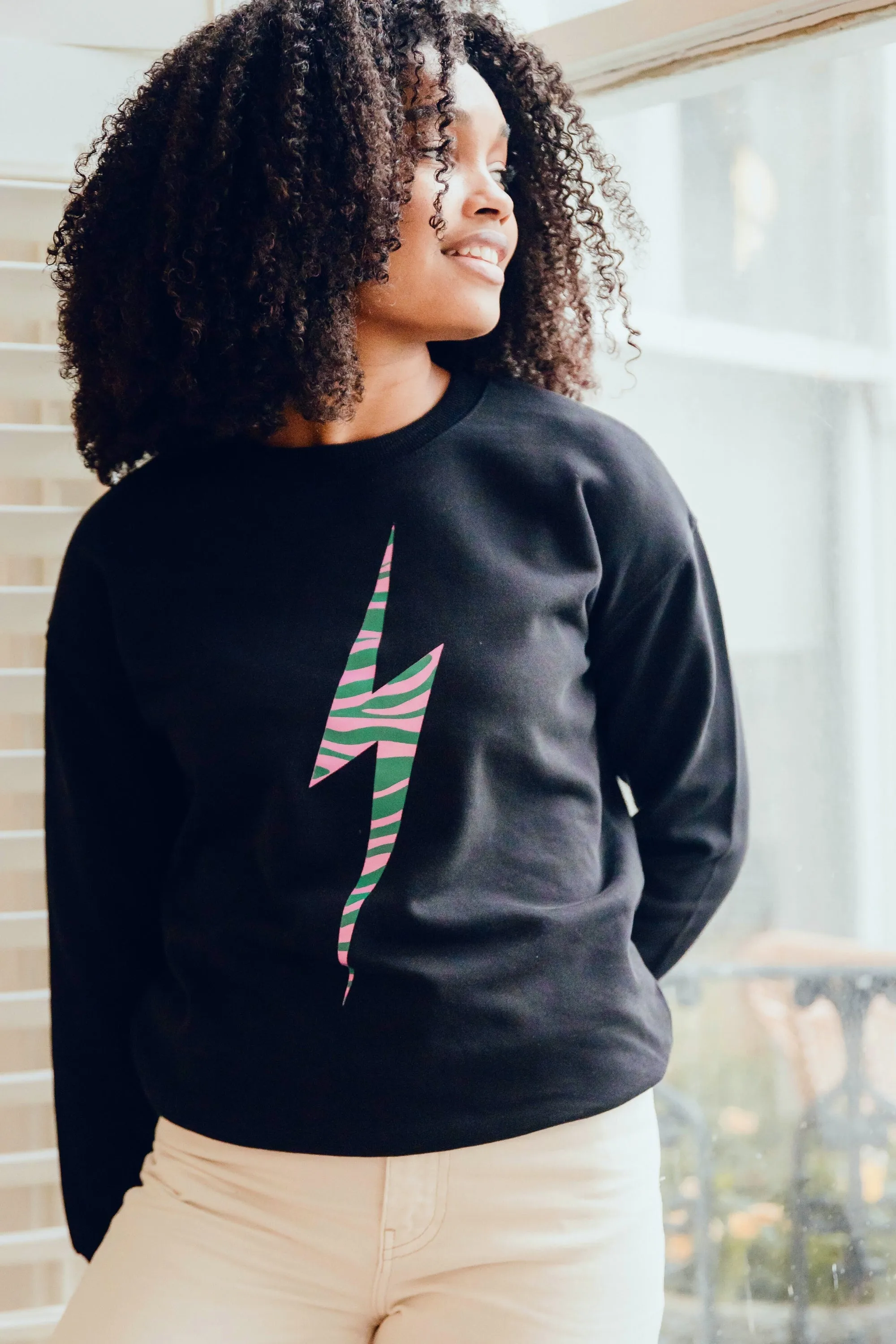 Noah Sweatshirt - Black, Wild Lightning