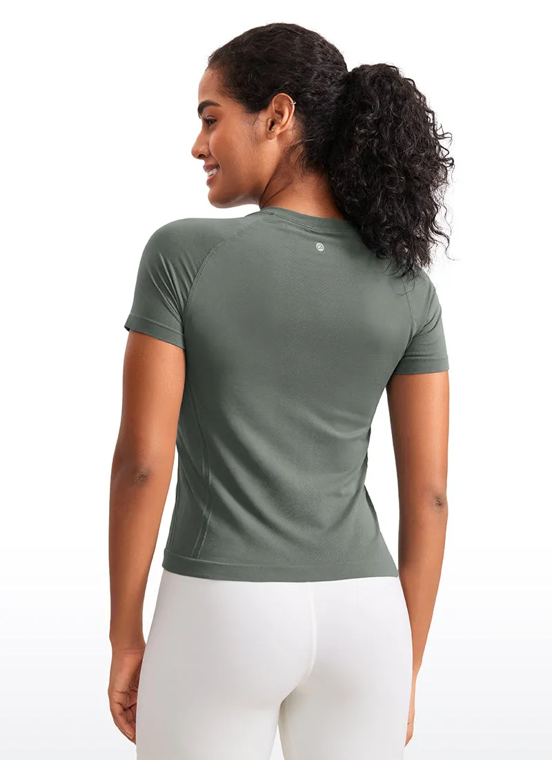 Seamless Crewneck Short Sleeve Shirts Waist Length