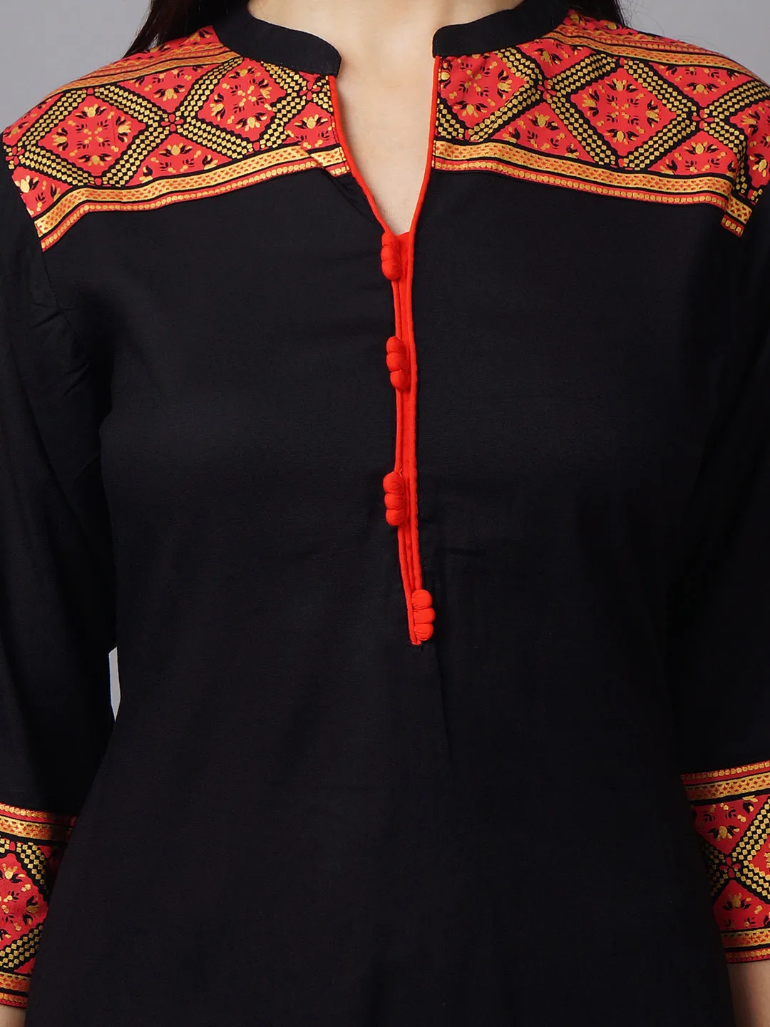 Women Black Geometric Kurta